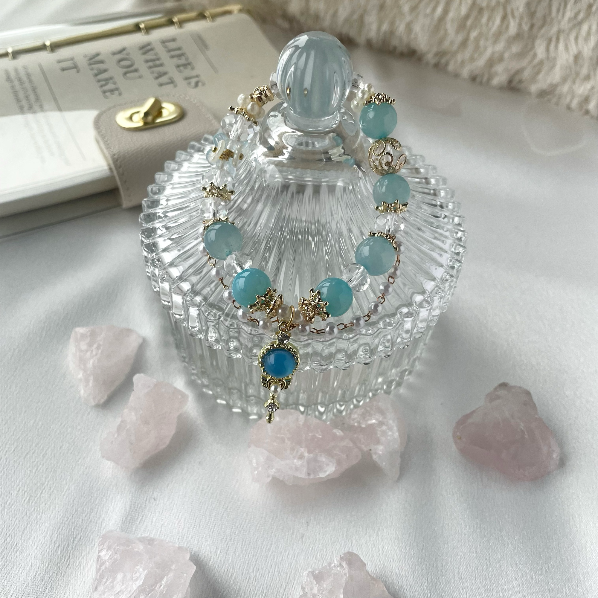 Exquisite06