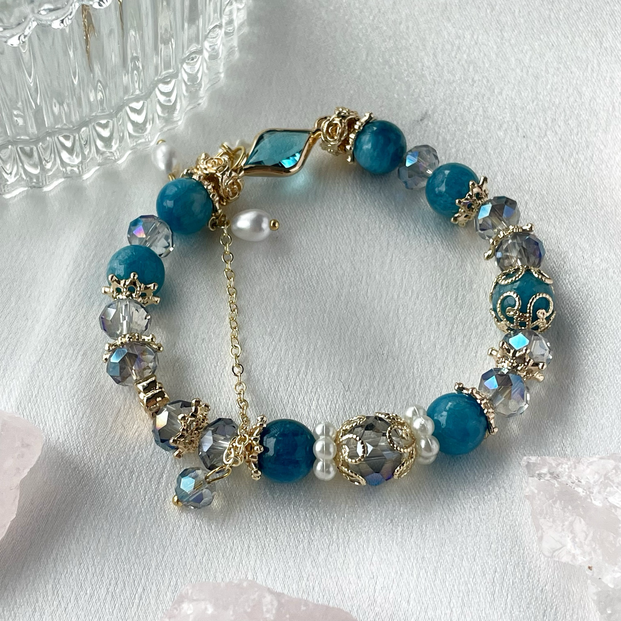 Exquisite04